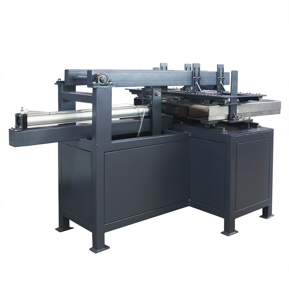 板式軟墊套袋機(jī)